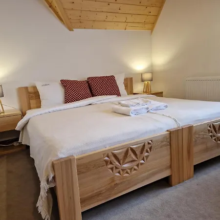 Miętusi Dwór Kwatera prywatna *