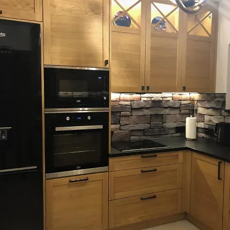 Δωμάτια σε οικογενειακή κατοικία Mietusi Dwor