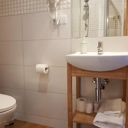 Mietusi Dwor Privatunterkunft *
