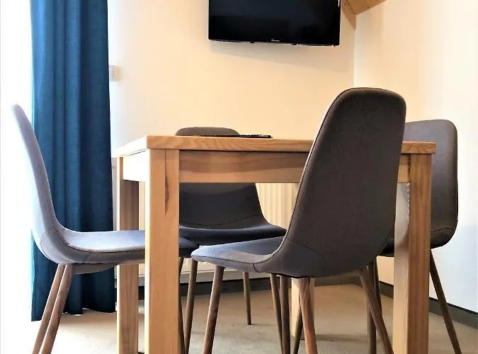 홈스테이 Mietusi Dwor *