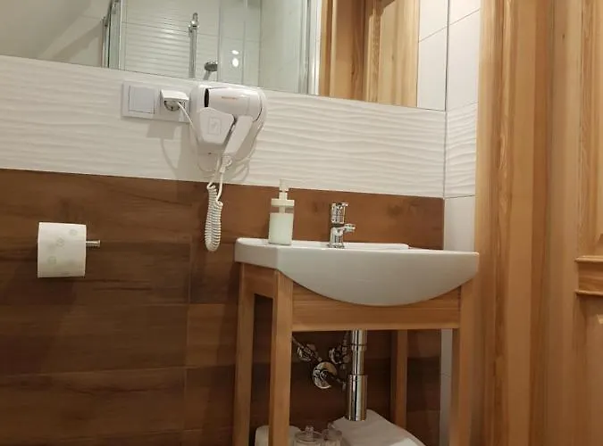 Mietusi Dwor 홈스테이 자코파네