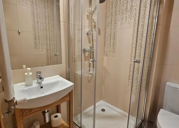 Mietusi Dwor 홈스테이 *